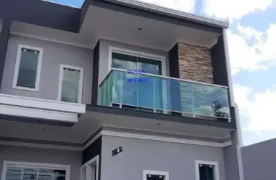 Sobrado 93 m², 3 dormitórios, uma suite, terreno 6x30, prox ao centro