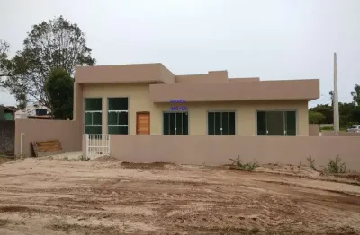 Casa 55m² em itapoa sc, balneário princesa do mar. * com 2 quartos, preço deplanta, 259 mil, casa de esquina 78m² 350 mil fn 041 99864-4995