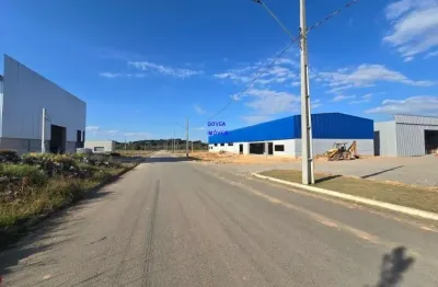 Condomínio industrial green company terreno 2.138,49m², estuda proposta, direto proprietário, possivel parcelamento,  fn 41 99864-4995 govea