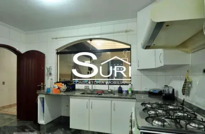 Sobrado com 4 dormitórios à venda, 300 m² por RS 1.166.000,00 - Utinga - Santo André-SP