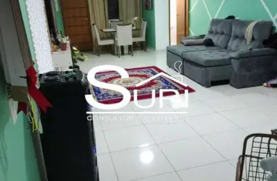 Sobrado com 3 dormitórios à venda, 171 m² por RS 689.000,00 - Parque São Vicente - Mauá-SP