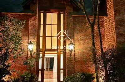 Casa Estilo Europeu no Tamboré 1 — Arquitetura Marcos Tomanik