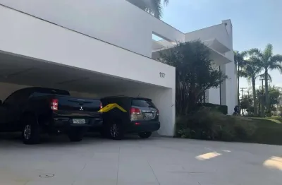 Casa Alto Padrão para Venda em Residencial Morada dos Lagos Barueri-SP