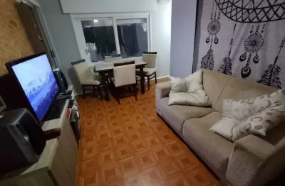 Apartamento de 1 quarto c/ pátio na frente da ufrgs no centro histórico de porto alegre