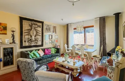 Apartamento amplo de 3 quartos c/ suite e vaga coberta ao lado do zaffari prox ao moinhos de vento