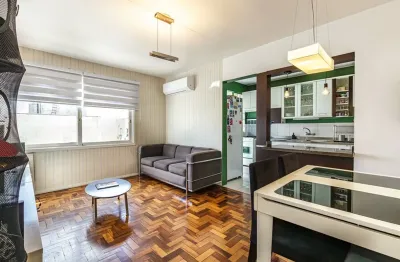Apartamento de 2 quatos prox ao zaffari bairro floresta em andar alto semi  mobiliado oportunidade