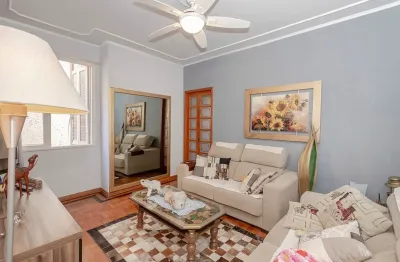 Apartamento 2 quartos, sacada, vaga coberta no praia de belas