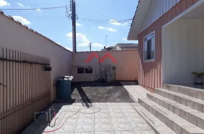 Casa com 3 quartos à venda na rua foz do iguaçu, pinheirinho, curitiba, 130 m2 por r$ 500.000