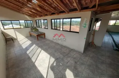 Casa com 3 quartos à venda na rua antônio kujawa, centro, araucária, 404 m2 por r$ 700.000