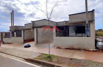 Casa com 3 quartos à venda na Shigemi Seima, Capela Velha, Araucária, 61 m2 por R$ 510.000