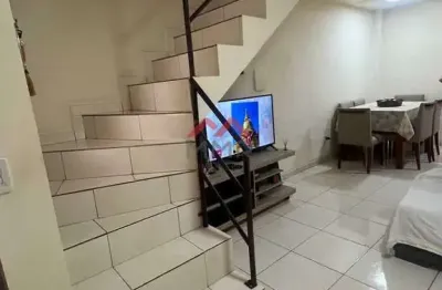 Casa com 2 quartos à venda na Rua Luiz Stopinski, Cidade Industrial, Curitiba, 66 m2 por R$ 320.000