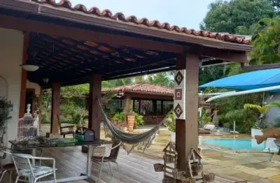 Casa em condomínio fechado com 5 quartos à venda na rua eliomar herwans de souza, portão, lauro de freitas, 1500 m2 por r$ 1.100.000