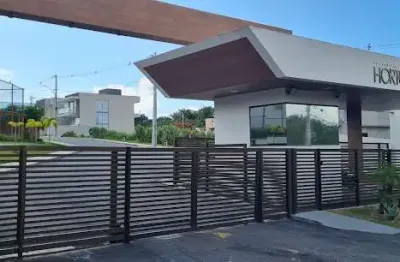 Casa em condomínio fechado com 4 quartos para alugar na rua sucupió, abrantes, camaçari, 180 m2 por r$ 7.800