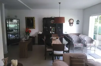 Casa com 4 quartos à venda na rua anfilófio de carvalho, barbalho, salvador, 450 m2 por r$ 1.300.000