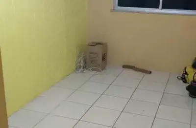 Apartamento com 2 quartos à venda na rua colina azul, pau da lima, salvador, 50 m2 por r$ 120.000