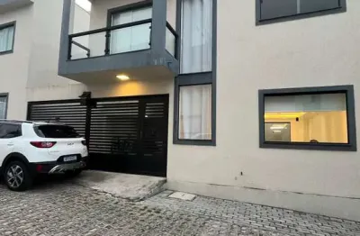Casa com 3 quartos à venda na rua marta maria de jesus, buraquinho, lauro de freitas, 160 m2 por r$ 850.000