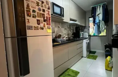 Apartamento com 2 quartos à venda na rua marginal ii, 326, vida nova, lauro de freitas, 55 m2 por r$ 200.000