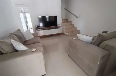 Casa em condomínio fechado com 2 quartos à venda na rua hermes lima, 143, vila praiana, lauro de freitas por r$ 370.000