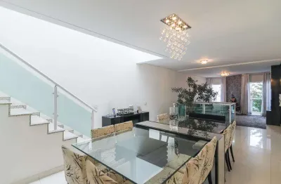 Sobrado para Venda em Santo André, Vila Alice, 3 dormitórios, 3 suítes, 4 banheiros, 3 vagas