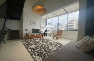 Linda cobertura duplex no centro de floripa próximo beira mar norte