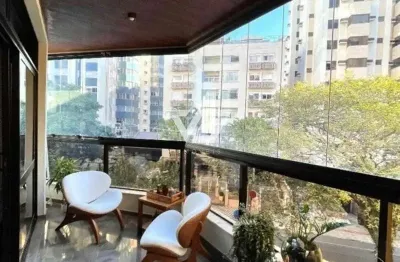 Apartamento  237m²  privativos na trompowski com 2 vagas + hobbybox