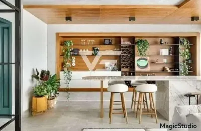 Apartamento no centro com 207m² privativos semimobiliado 2 vagas