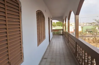 Sobrado 4 quartos com suíte e hidromassagem – jardim tropical, cuiabá/mt