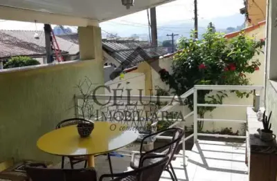 Casa em condomínio fechado com 4 quartos à venda na rua suzano, freguesia (jacarepaguá), rio de janeiro, 181 m2 por r$ 614.999