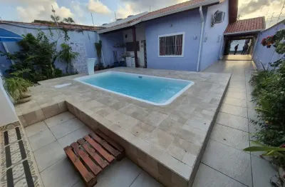 Casa com 4 quartos à venda na Av Presidente Kennedy, 126, Balneário Gaivota, Itanhaém