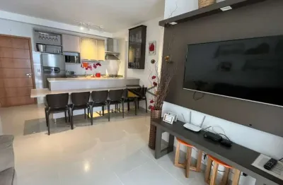 Apartamento nas toninhas com 2 dormitórios sendo 1 suíte,sala 2 ambientes,varanda gourmet com churrasqueira