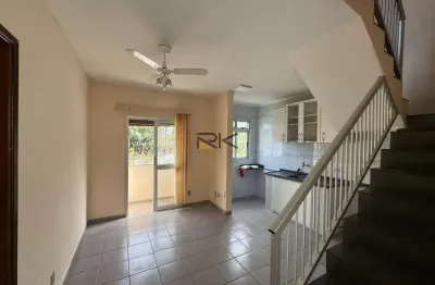 Apartamento à venda no pereque açú com sala de estar,cozinha e varanda gourmet