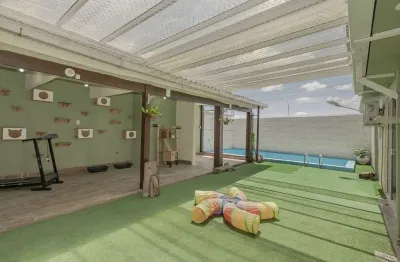 Casa com 3 quartos à venda na Rua Cláudio Manoel da Costa, Jardim Itu Sabará, Porto Alegre