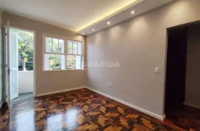 Apartamento reformado com 2 dormitórios no bairro santana!