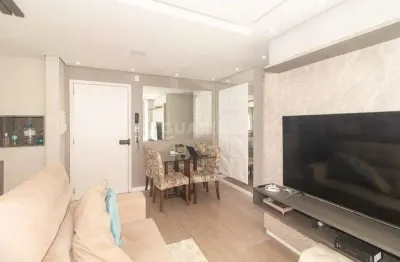 Apartamento para aluguel com 2 quartos, sendo 1 suíte, e 1 vaga de garagem no bairro humaitá