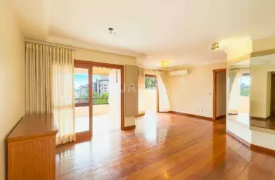 Amplo apartamento semimobiliado com 179 m² na carlos trein!