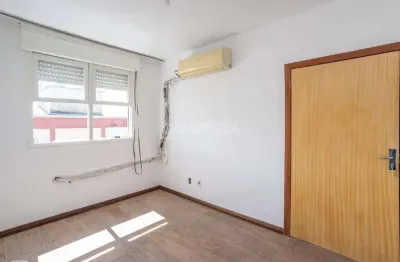 Apartamento com 2 quartos para alugar na Travessa Escobar, Tristeza, Porto Alegre