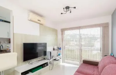 Apartamento mobiliado com 2 dormitórios, sendo 1 suíte, para alugar no bairro cristal