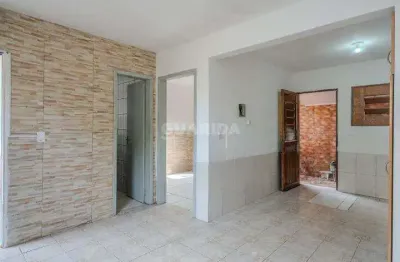 Casa em condomínio com 1 dormitório para alugar no bairro tristeza