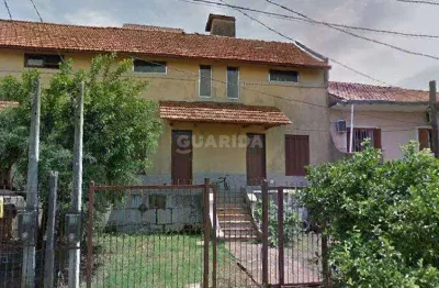 Casa residencial/sobrado com 1 dormitório, e 1 vaga de garagem no bairro vila nova