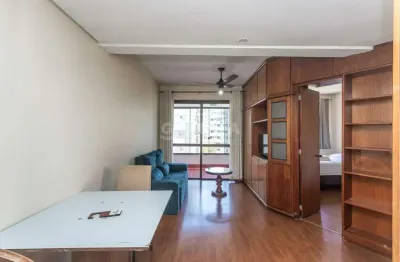 Apartamento mobiliado com 1 dormitório e 1 vaga de garagem no bairro bom fim