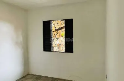 Casa residencial com 2 dormitórios e 3 vagas de garagem no bairro agronomia