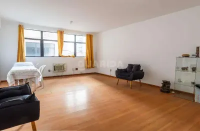 Sala comercial para alugar na Rua Açores, Passo da Areia, Porto Alegre
