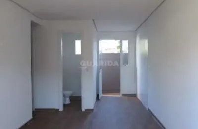 Casa em condomínio com 2 dormitórios e 1 vaga de garagem no bairro hípica