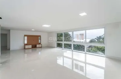 Apartamento com 3 quartos para alugar na Avenida Guaíba, Vila Assunção, Porto Alegre