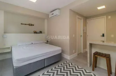 Loft/stúdio mobiliado para alugar no bairro cidade baixa.