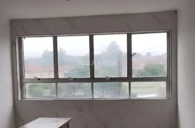 Sala comercial para alugar na Avenida Tapiaçu, Passo da Areia, Porto Alegre