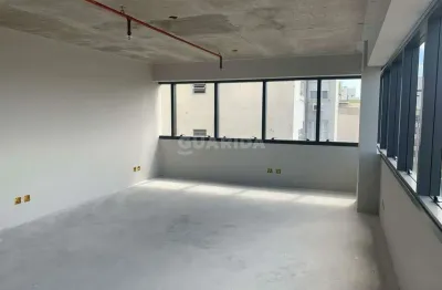Sala comercial para alugar na Avenida Cristóvão Colombo, Floresta, Porto Alegre