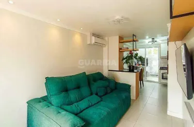Sobrado mobiliado de 2 dormitórios e 1 vaga de garagem no bairro vila nova!