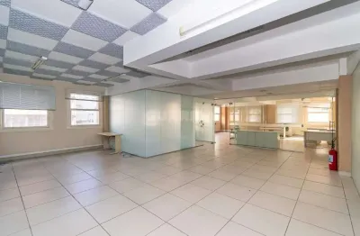 Prédio para alugar na Travessa Francisco de Leonardo Truda, Centro Histórico, Porto Alegre