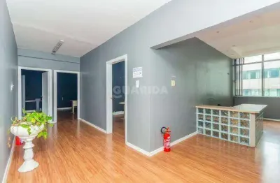Sala comercial para alugar na Rua Siqueira Campos, Centro Histórico, Porto Alegre
